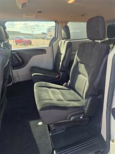 2019 Dodge Grand Caravan SE - Photo 11 - Page, AZ 86040