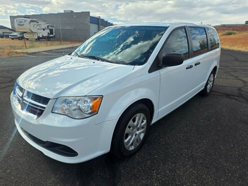 White Knuckle Clear Coat 2019 Dodge Grand Caravan SE FWD Minivan Front-Wheel Drive 6-Speed Automatic