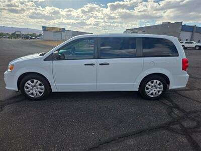 2019 Dodge Grand Caravan SE - Photo 2 - Page, AZ 86040