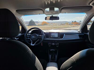 2020 Kia Rio LX   - Photo 18 - Page, AZ 86040
