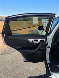 2016 INFINITI QX70 - Photo 11 - Page, AZ 86040