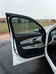 2015 Chevrolet Equinox LS   - Photo 9 - Page, AZ 86040