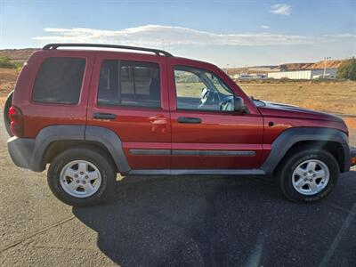 2007 Jeep Liberty Sport Sport 4dr SUV   - Photo 6 - Page, AZ 86040