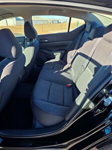 2022 Nissan Altima 2.5 SV   - Photo 12 - Page, AZ 86040