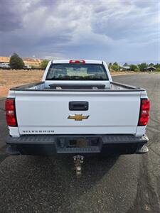 2018 Chevrolet Silverado 1500 Work Truck   - Photo 4 - Page, AZ 86040