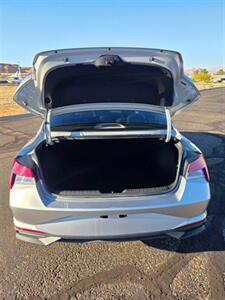 2021 Hyundai ELANTRA SE - Photo 13 - Page, AZ 86040
