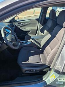 2023 Chevrolet Malibu LT   - Photo 10 - Page, AZ 86040