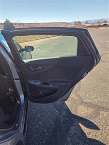2023 Chevrolet Malibu LT   - Photo 15 - Page, AZ 86040
