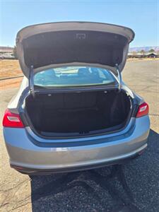 2023 Chevrolet Malibu LT   - Photo 13 - Page, AZ 86040