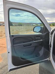 2014 Chevrolet Tahoe   - Photo 9 - Page, AZ 86040