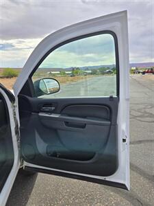 2014 Chevrolet Tahoe   - Photo 17 - Page, AZ 86040