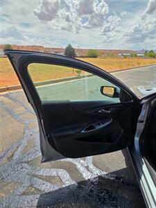2023 Chevrolet Malibu LT - Photo 9 - Page, AZ 86040