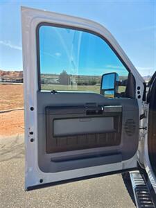 2011 Ford F-350 Super Duty XL   - Photo 9 - Page, AZ 86040