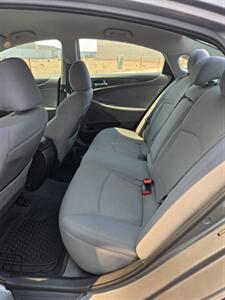 2013 Hyundai SONATA GLS   - Photo 12 - Page, AZ 86040
