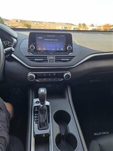 2021 Nissan Altima 2.5 S - Photo 19 - Page, AZ 86040