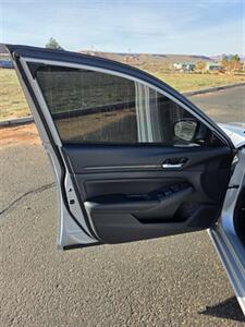 2021 Nissan Altima 2.5 S - Photo 9 - Page, AZ 86040