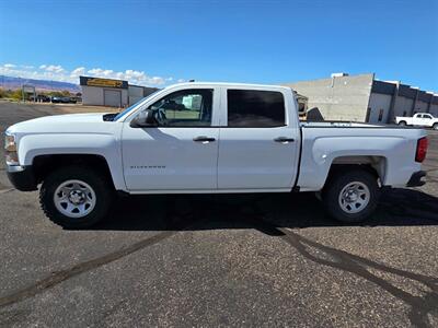2018 Chevrolet Silverado 1500 Work Truck   - Photo 2 - Page, AZ 86040