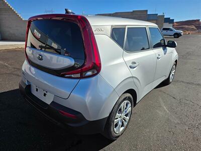 2021 Kia Soul LX   - Photo 5 - Page, AZ 86040