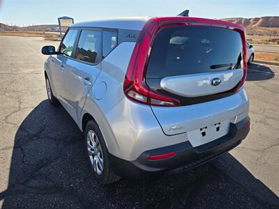 2021 Kia Soul LX   - Photo 3 - Page, AZ 86040
