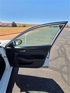 2020 Nissan Altima 2.5 S   - Photo 17 - Page, AZ 86040