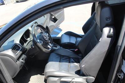 2011 Volkswagen GTI   - Photo 9 - Van Nuys, CA 91406