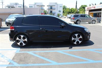 2011 Volkswagen GTI   - Photo 8 - Van Nuys, CA 91406