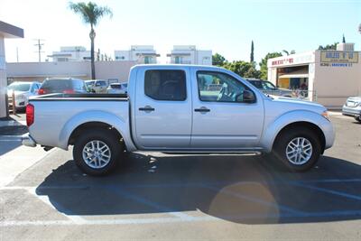 2017 Nissan Frontier S   - Photo 8 - Van Nuys, CA 91406