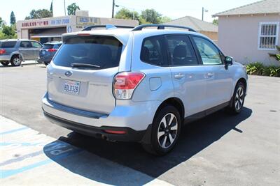 2018 Subaru Forester 2.5i Premium   - Photo 7 - Van Nuys, CA 91406