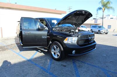 2018 RAM 1500 Express   - Photo 26 - Van Nuys, CA 91406