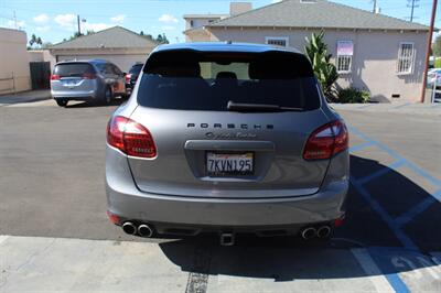 2011 Porsche Cayenne Turbo   - Photo 6 - Van Nuys, CA 91406