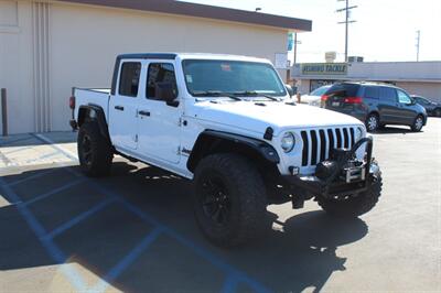 2020 Jeep Gladiator Sport   - Photo 1 - Van Nuys, CA 91406