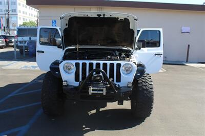 2020 Jeep Gladiator Sport   - Photo 24 - Van Nuys, CA 91406