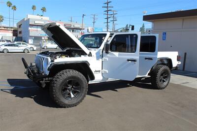 2020 Jeep Gladiator Sport   - Photo 25 - Van Nuys, CA 91406