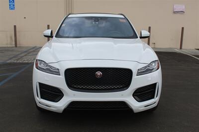 2018 Jaguar F-PACE 30t R-Sport   - Photo 2 - Van Nuys, CA 91406