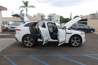 2018 Jaguar F-PACE 30t R-Sport   - Photo 30 - Van Nuys, CA 91406