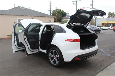 2018 Jaguar F-PACE 30t R-Sport   - Photo 27 - Van Nuys, CA 91406