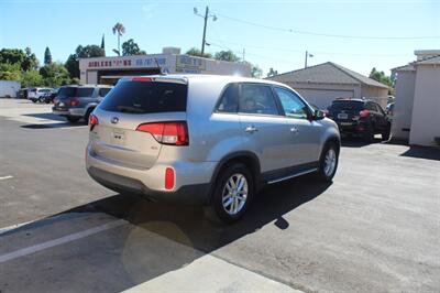 2014 Kia Sorento LX   - Photo 7 - Van Nuys, CA 91406