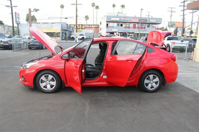 2018 Chevrolet Cruze LS Auto   - Photo 26 - Van Nuys, CA 91406