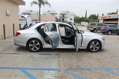 2017 Mercedes-Benz E 300   - Photo 29 - Van Nuys, CA 91406