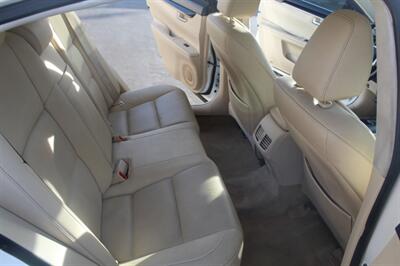 2015 Lexus ES   - Photo 14 - Van Nuys, CA 91406