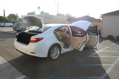 2015 Lexus ES   - Photo 29 - Van Nuys, CA 91406