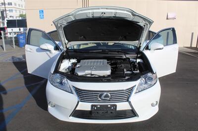 2015 Lexus ES   - Photo 24 - Van Nuys, CA 91406