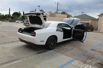 2017 Dodge Challenger R/T   - Photo 24 - Van Nuys, CA 91406