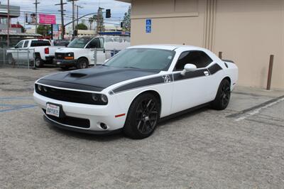 2017 Dodge Challenger R/T   - Photo 3 - Van Nuys, CA 91406