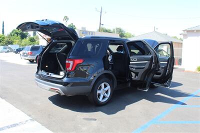 2017 Ford Explorer XLT   - Photo 28 - Van Nuys, CA 91406