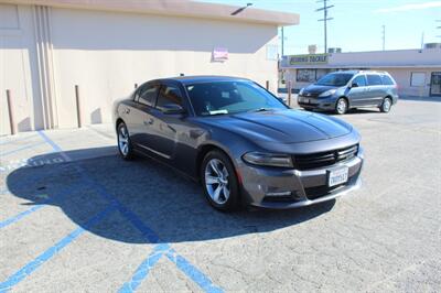 2017 Dodge Charger SXT   - Photo 1 - Van Nuys, CA 91406