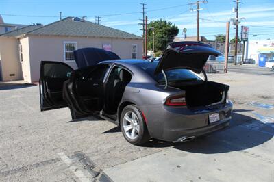 2017 Dodge Charger SXT   - Photo 27 - Van Nuys, CA 91406