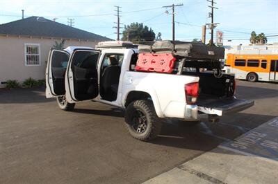 2019 Toyota Tacoma SR5   - Photo 23 - Van Nuys, CA 91406