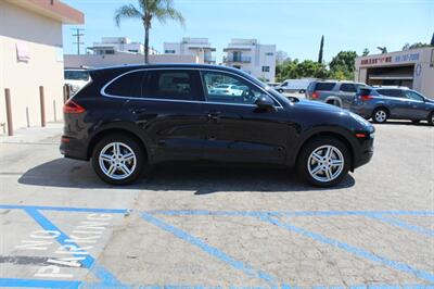 2015 Porsche Cayenne S   - Photo 8 - Van Nuys, CA 91406