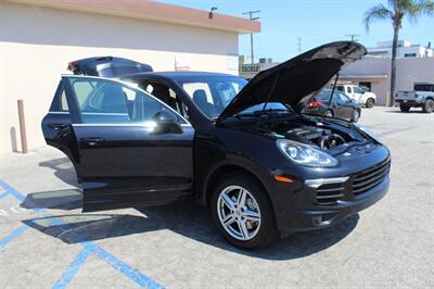 2015 Porsche Cayenne S   - Photo 19 - Van Nuys, CA 91406